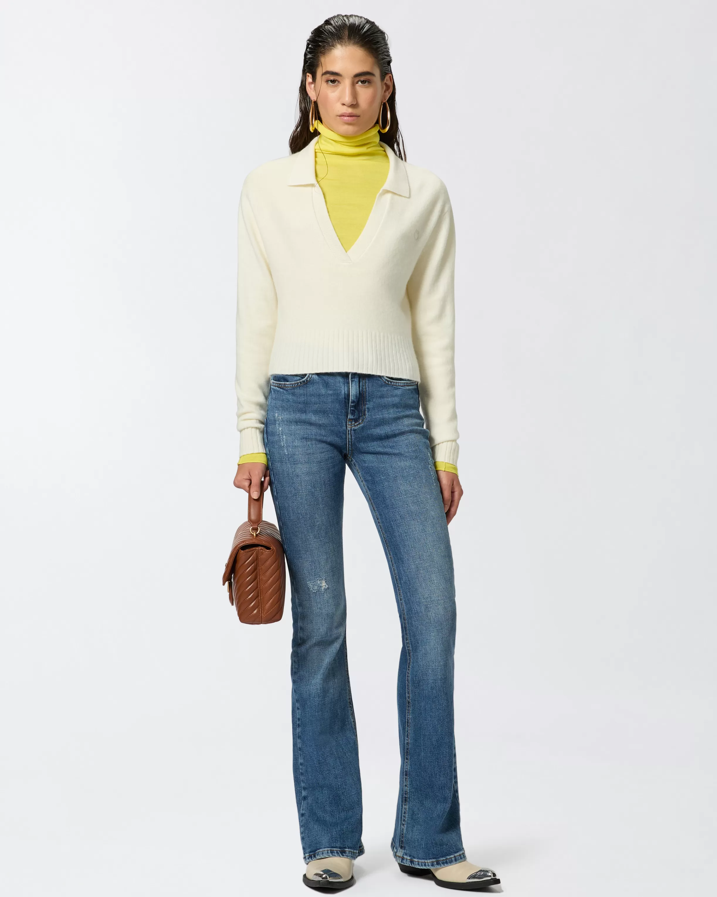 PINKO Short cashmere-blend sweater with collar