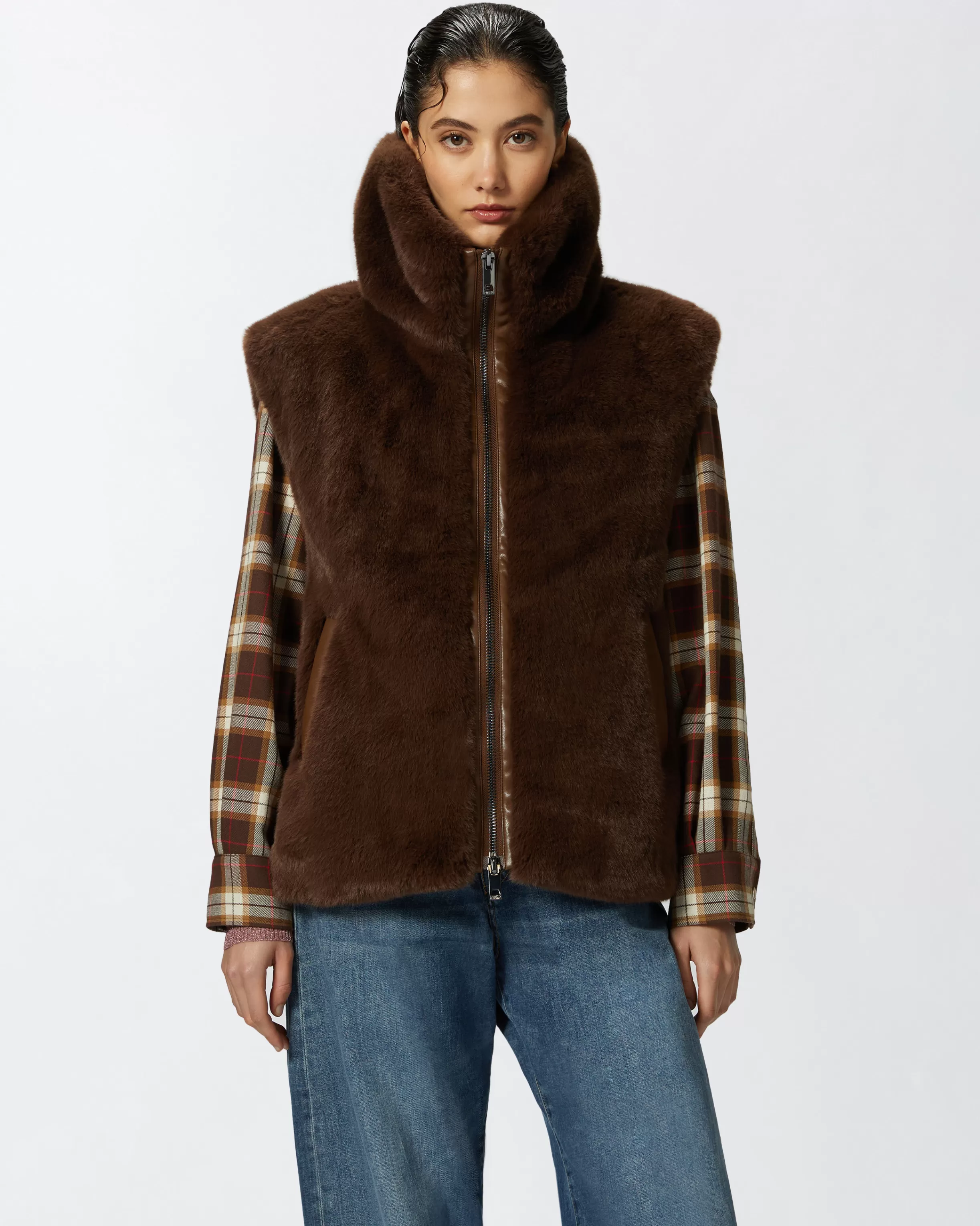 PINKO Sleeveless faux fur jacket with high collar.